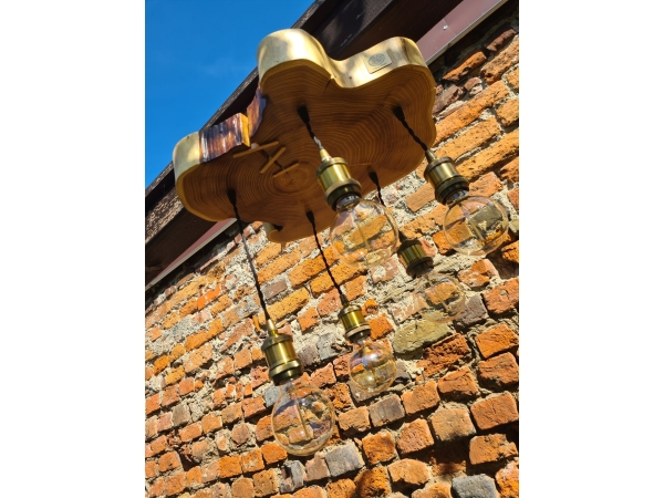 Loftowa lampa sufitowa pięć oprawek z robinii akacjowej