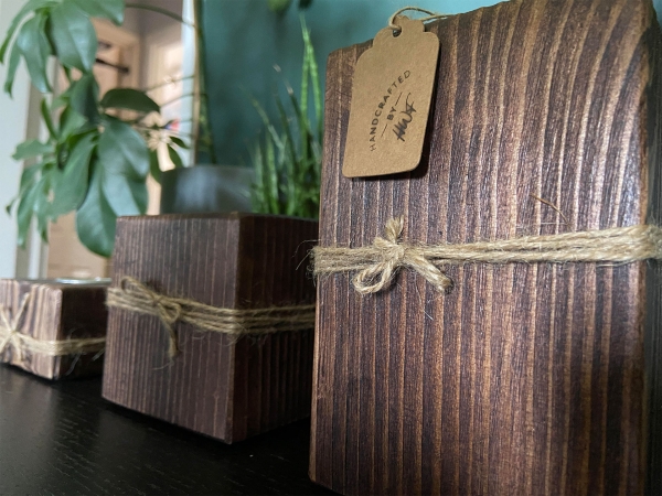 Zestaw świeczników z litego drewna