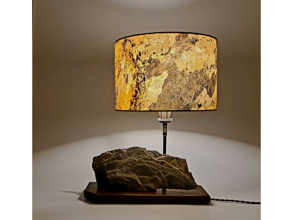 Lampa stołowa „Rock Elegance”